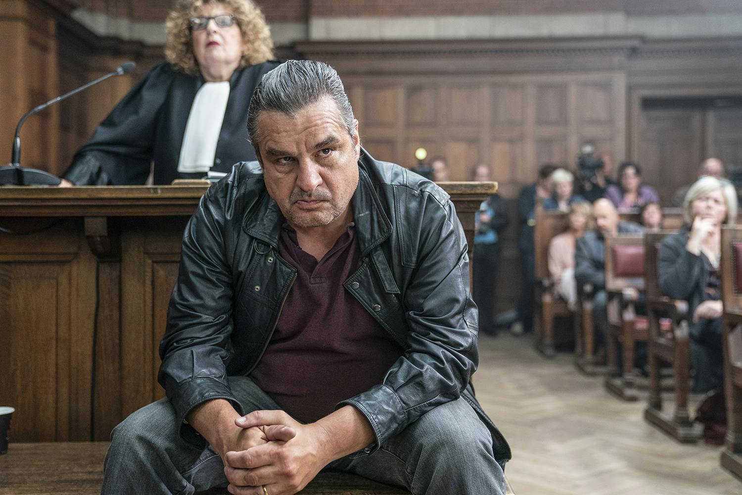 paskekrim serier undercover Påskekrim